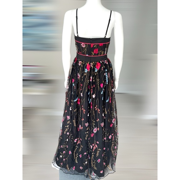INA Stunning embroidered floral maxi dress S M L - Picture 7 of 10